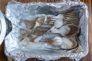 How to Clean Silver at Home with baking soda